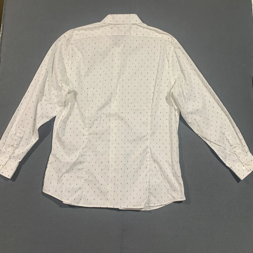 Banana‎ Republic Mens XL Athletic Fit Wrinkle Resistant Button Down Shirt White